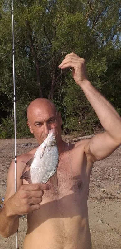 Лещ