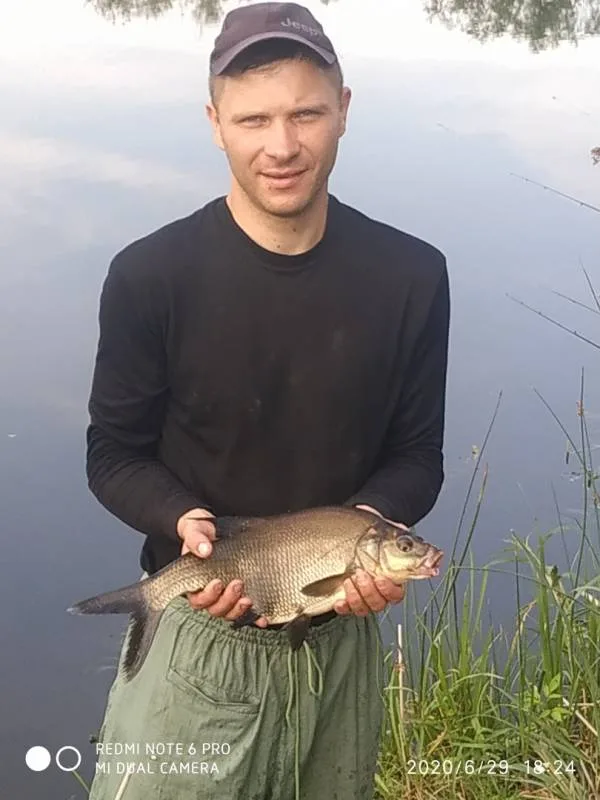 Лещ